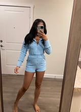 Load image into Gallery viewer, Pretty Girl Romper Blue
