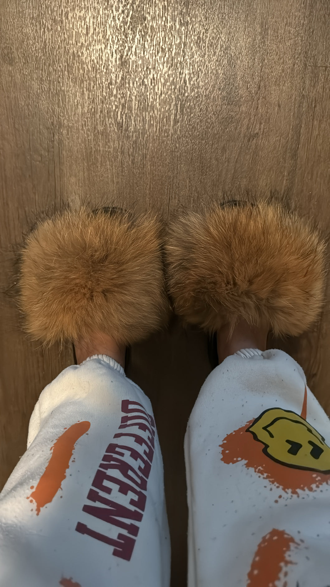 BROWN FUR SLIDES