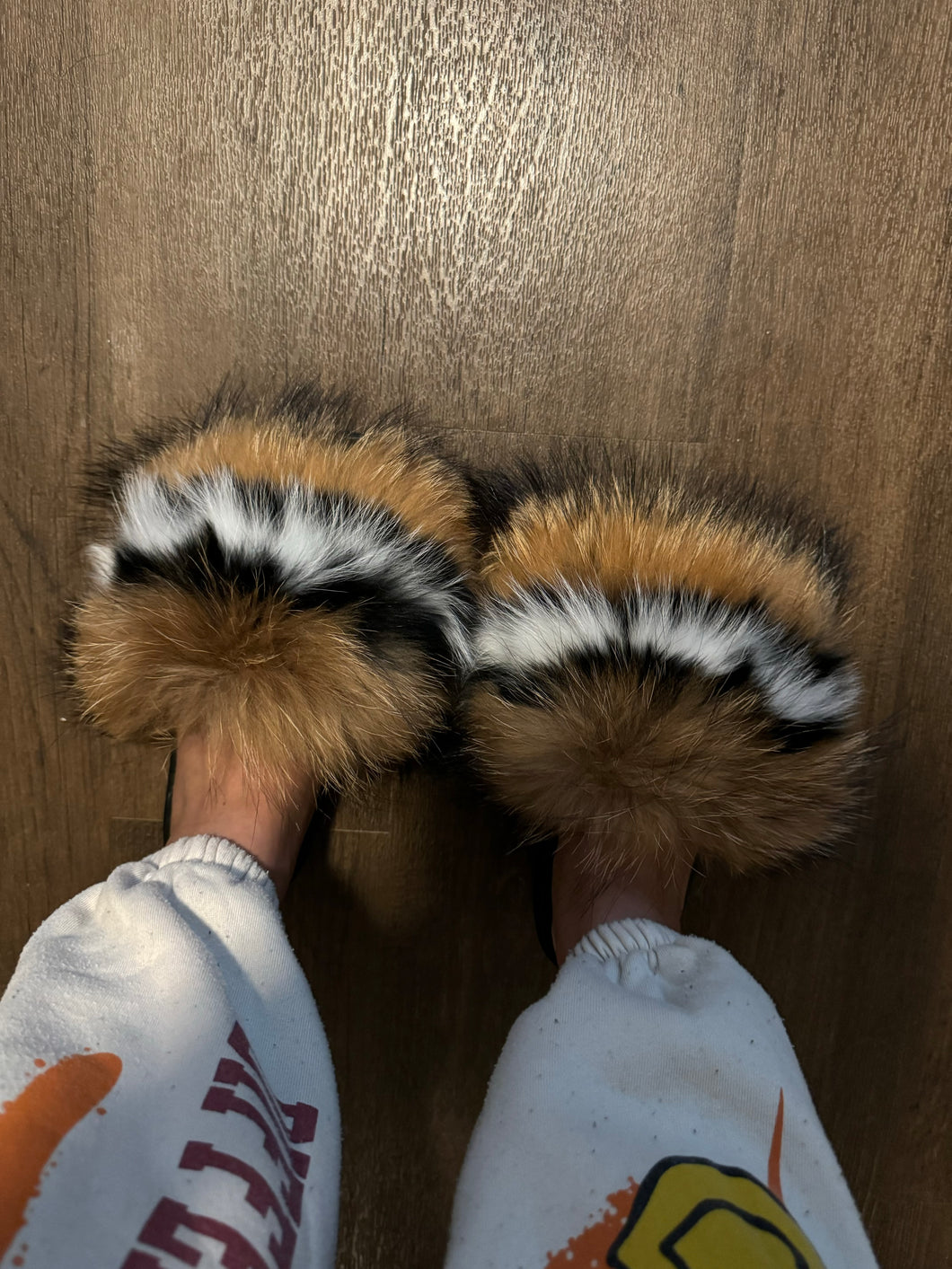MULTICOLOR FUR SLIDES