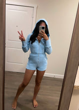 Load image into Gallery viewer, Pretty Girl Romper Blue
