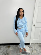 Load image into Gallery viewer, BABY GIRL BLUE JOGGING SUIT
