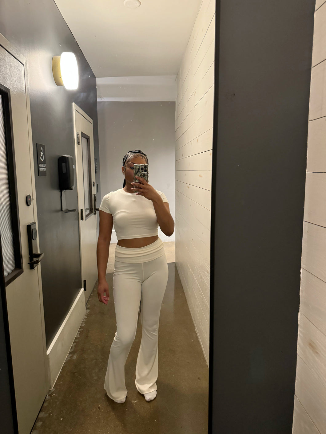 CHILL GIRL NUDE SET
